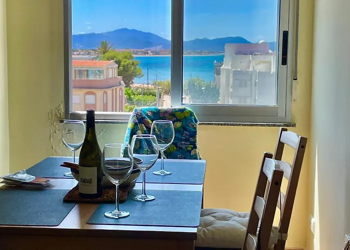 Seaview 4 Star Beach Апартаменти