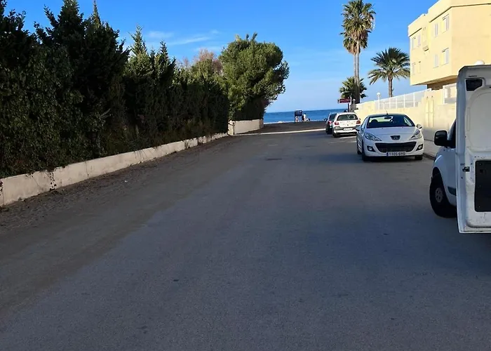 Seaview 4 Star Beach Апартаменти *