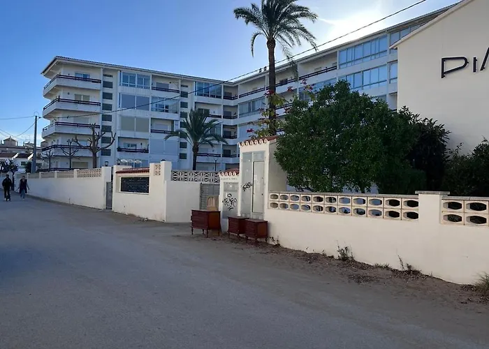 Seaview 4 Star Beach